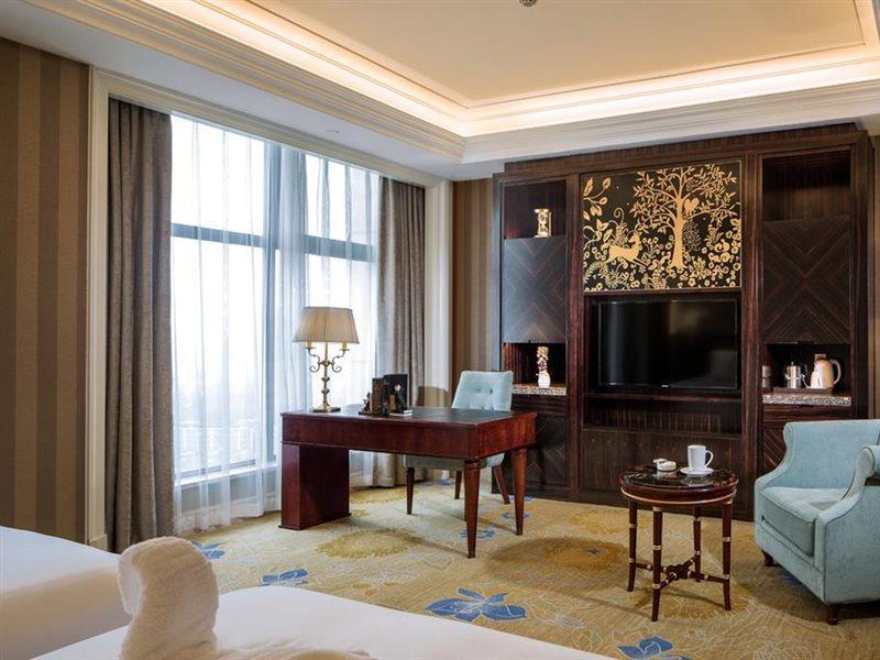 Chengdu Jin Yun Hotel Exterior photo