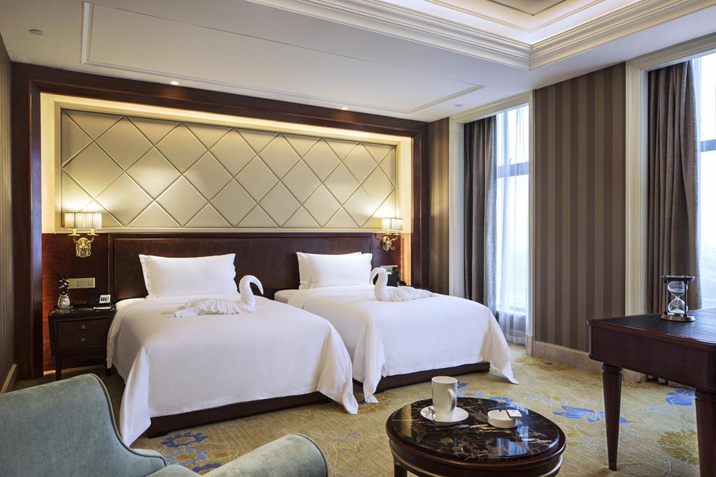 Chengdu Jin Yun Hotel Exterior photo