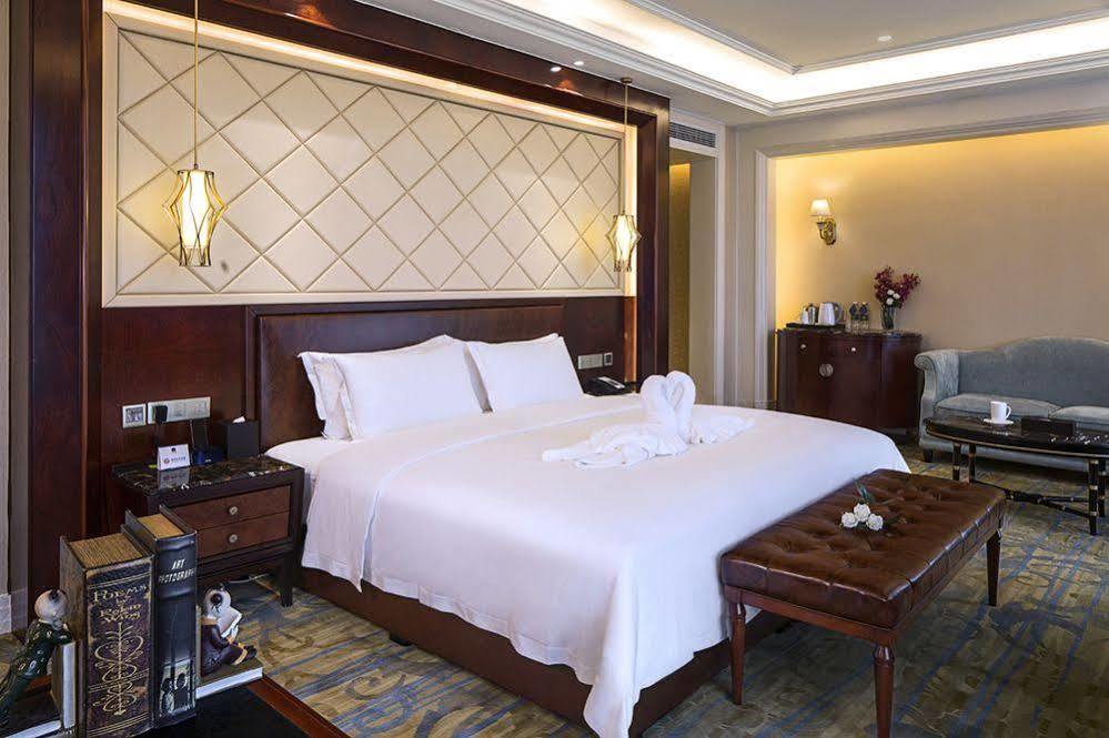 Chengdu Jin Yun Hotel Exterior photo